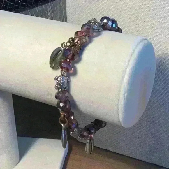 Vintage Stretch Bracelet with Sea Theme - Turtle and Lobster/ Crab Claw - Picture 2 of 4